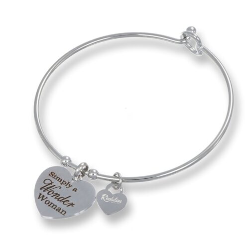 Bracciale rigido con cuore traforato scritta wonder woman